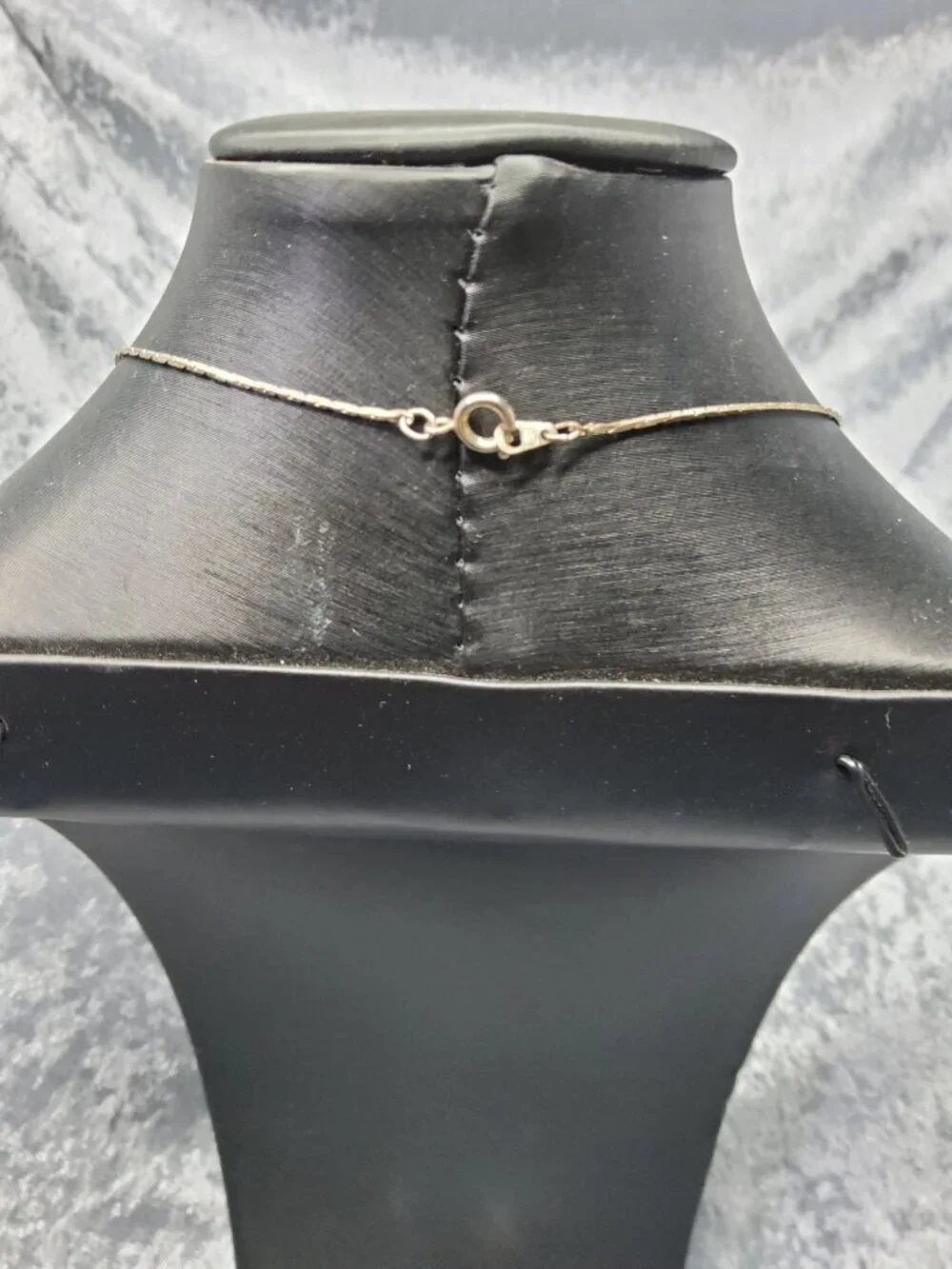 vintage gold and silver tone round metal bead piama style chain necklace